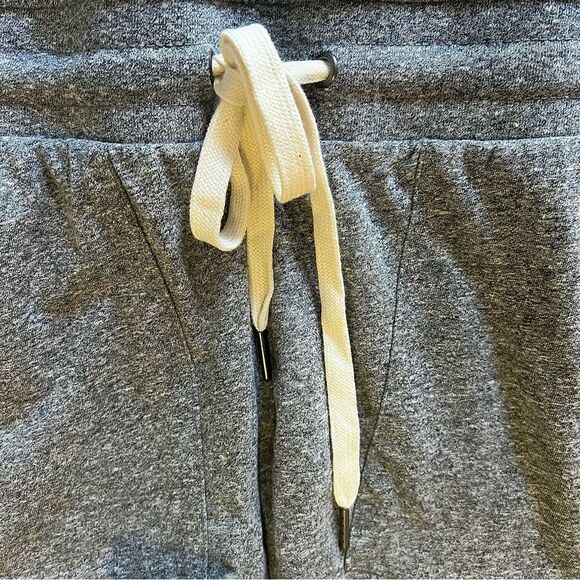 Grey cotton romper - Anthropologie Breeze Romper Tee shirt shorts NWT - Picture 6 of 16